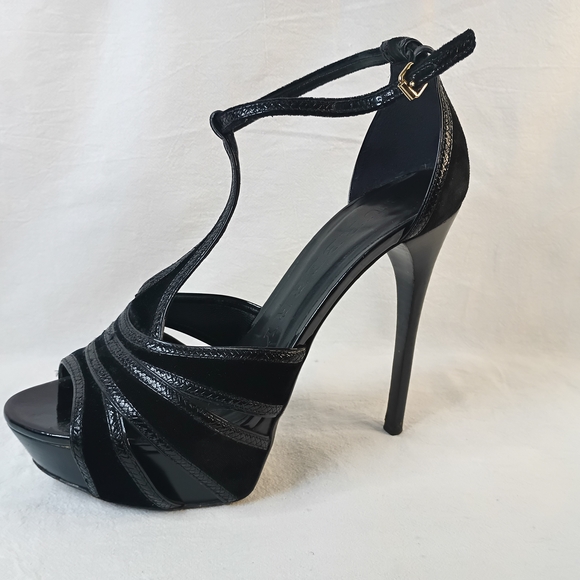 Burberry Shoes - Burberry Elegant Black High Heels